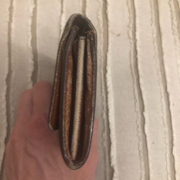 Louis Vuitton wallet, authentic. - Picture 4 of 11